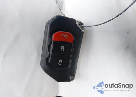 2021 Jeep Wrangler из США, поврежденный, VIN 1C4HJJXDN5MW52760